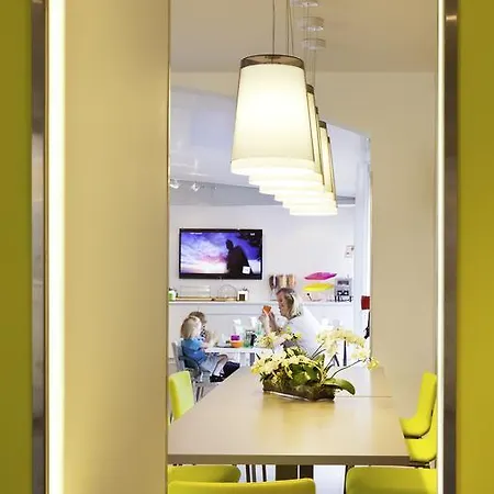 ホテル Ibis Styles Antibes Les Pins ジュアン・レ・パン