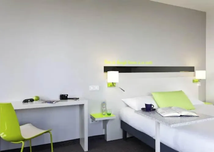 酒店 Ibis Styles Antibes Les Pins 3*