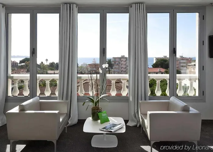 酒店 Ibis Styles Antibes Les Pins 胡安莱潘