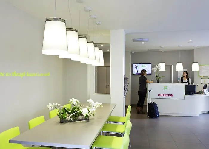 Hotel Ibis Styles Antibes Les Pins